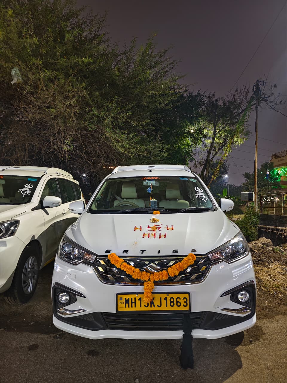 Shree Shivraj Cab Service Ertiga decorated for a trip